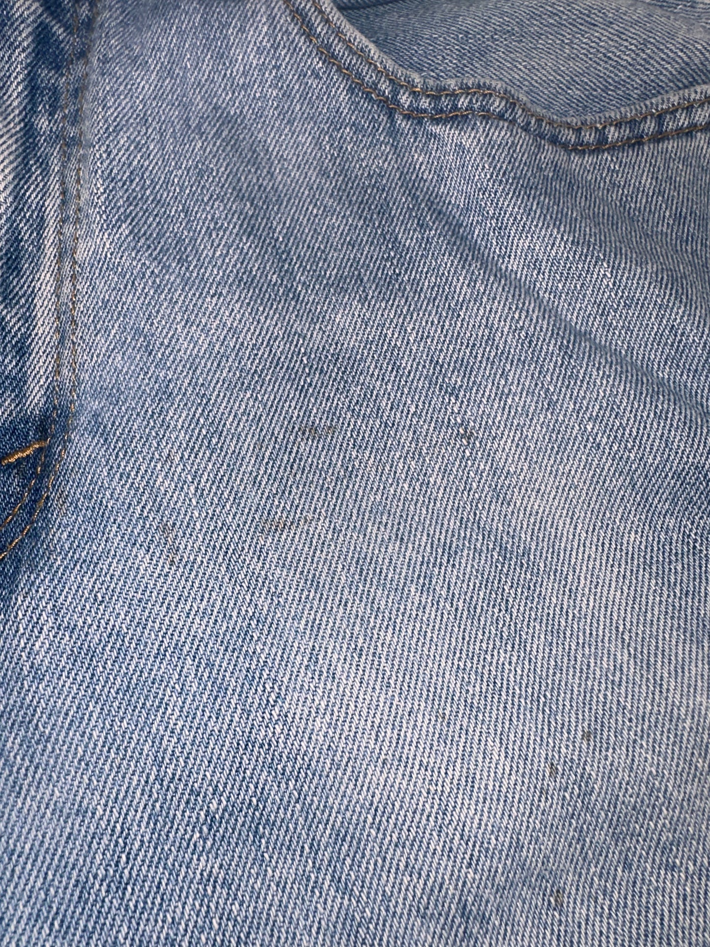 Levis Denim 32